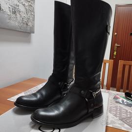 stivali donna in pelle