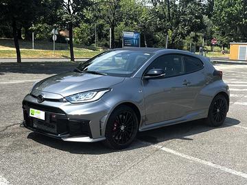 TOYOTA GR Yaris CARBON