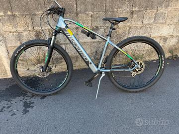 Bicicletta elettrica MEGAMO 29