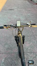 Bicicletta 250 watt i-bike pari all nuovo