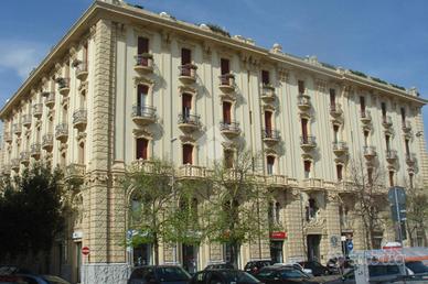 2 LOCALI A LECCE