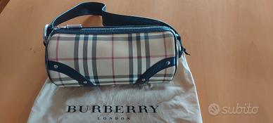 Bauletto Burberry anni 2000