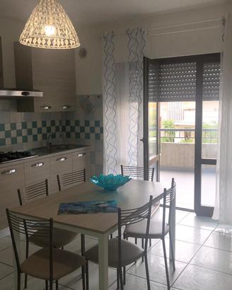 Appartamento in centro con accesso diretto al mare