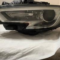 Faro sx bixeno Audi A3