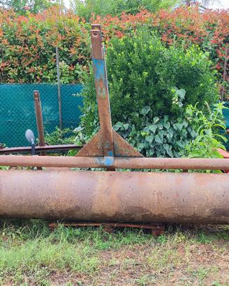 rullo compattatore agricolo