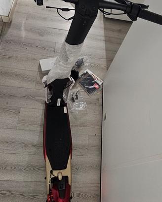 Monopattino MV Augusta Oro Mai usato completo