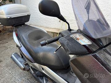 Yamaha X-Max 250 - 2005