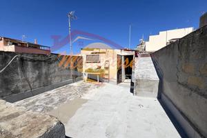 Indipendente con terrazzo rif2223