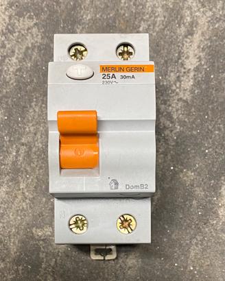 Inerruttore differenziale 25A