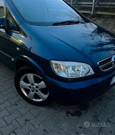Opel Zafira 2.0
