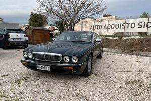 Jaguar XJ Daimler 4.0 cat Super Charged