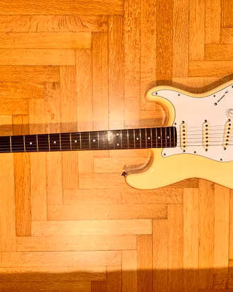 Fender Stratocaster made in Japan 1986