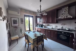 Appartamneto ristrutturato zona Scaloria