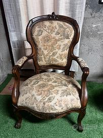 Coppia di poltrone in legno