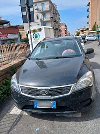kia ceed station wagon 