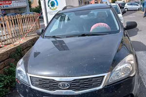 kia ceed station wagon 