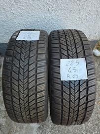 Coppia gomme 225/45 R19 usate 96W M+S