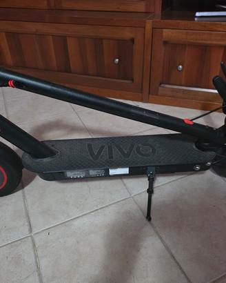 Monopattino elettrico Vivobike  V30