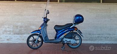 Piaggio Liberty 50 con Bauletto e Parabrezza