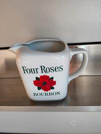Caraffa pubblicitaria Four Roses. 