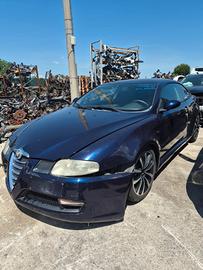 ALFA ROMEO GT RICAMBI USATI