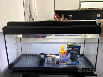 Acquario da 90 L circa
