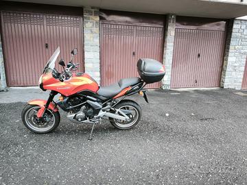 Vedo Kawasaki Versys 650