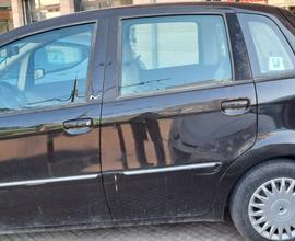 LANCIA Musa - 2004