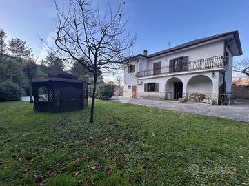 VILLA SINGOLA A ATINA