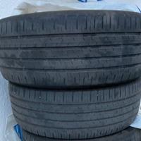 Gomme Continental 235 55 18
