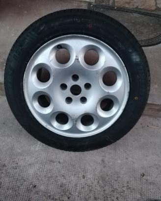 gomma e cerchio nuovi