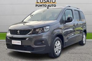 PEUGEOT Rifter BlueHDi 100 S&S Allure Pack Stand