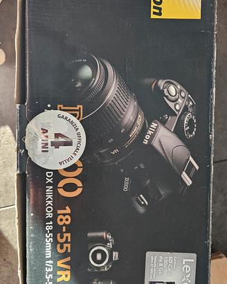 fotocamera reflex digitale Nikon D3100 