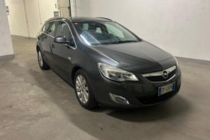 Opel Astra 1.7 CDTI 110CV Sports Tourer Cosmo