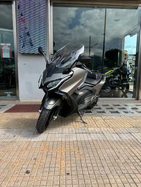 Kymco AK 550 PREMIUM