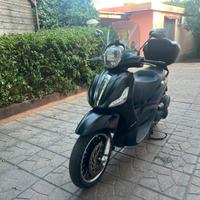 Piaggio Beverly Police