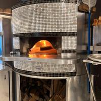 Forno professionale a legna