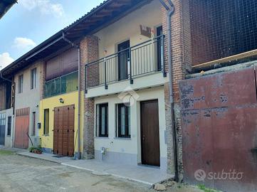 CASA INDIPENDENTE A ROBECCO SUL NAVIGLIO