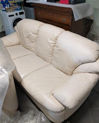 Coppia di divani in vera pelle