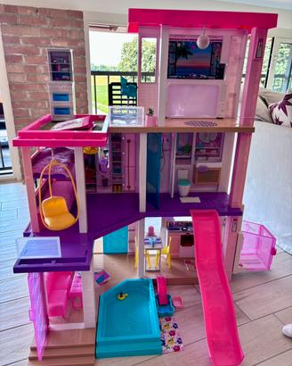 Casa di Barbie Dreamhouse