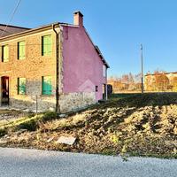 CASA SEMINDIPENDENTE A NANTO