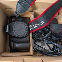 Canon EOS 6D Mark II + due obiettivi