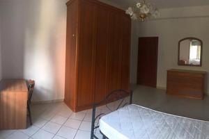 Camera singola solo DONNE