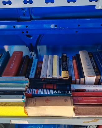LIBRI USATI MISTI  HO ANCORA FOTO SE VOLETE
