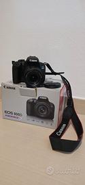 Canon eos 800d con obiettivo 18-55mm