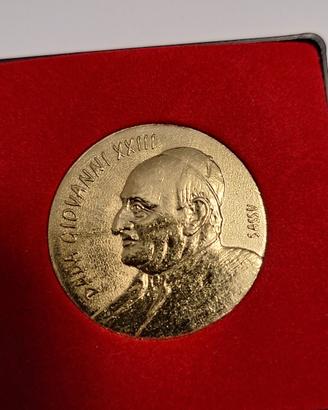 moneta commemorativa papa