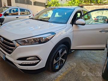 hyundai tucson 1.7 xpossible