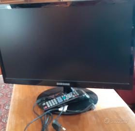 Monitor TV Samsung modello T22A300