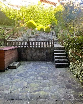 Casa vacanza con giardino Ama (Selvino)