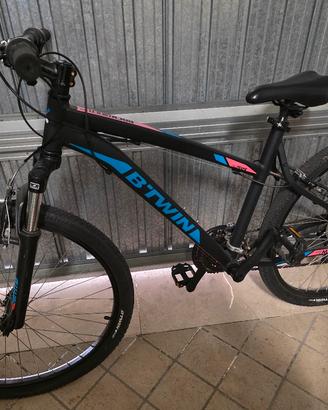 bici praticamnete nuova..